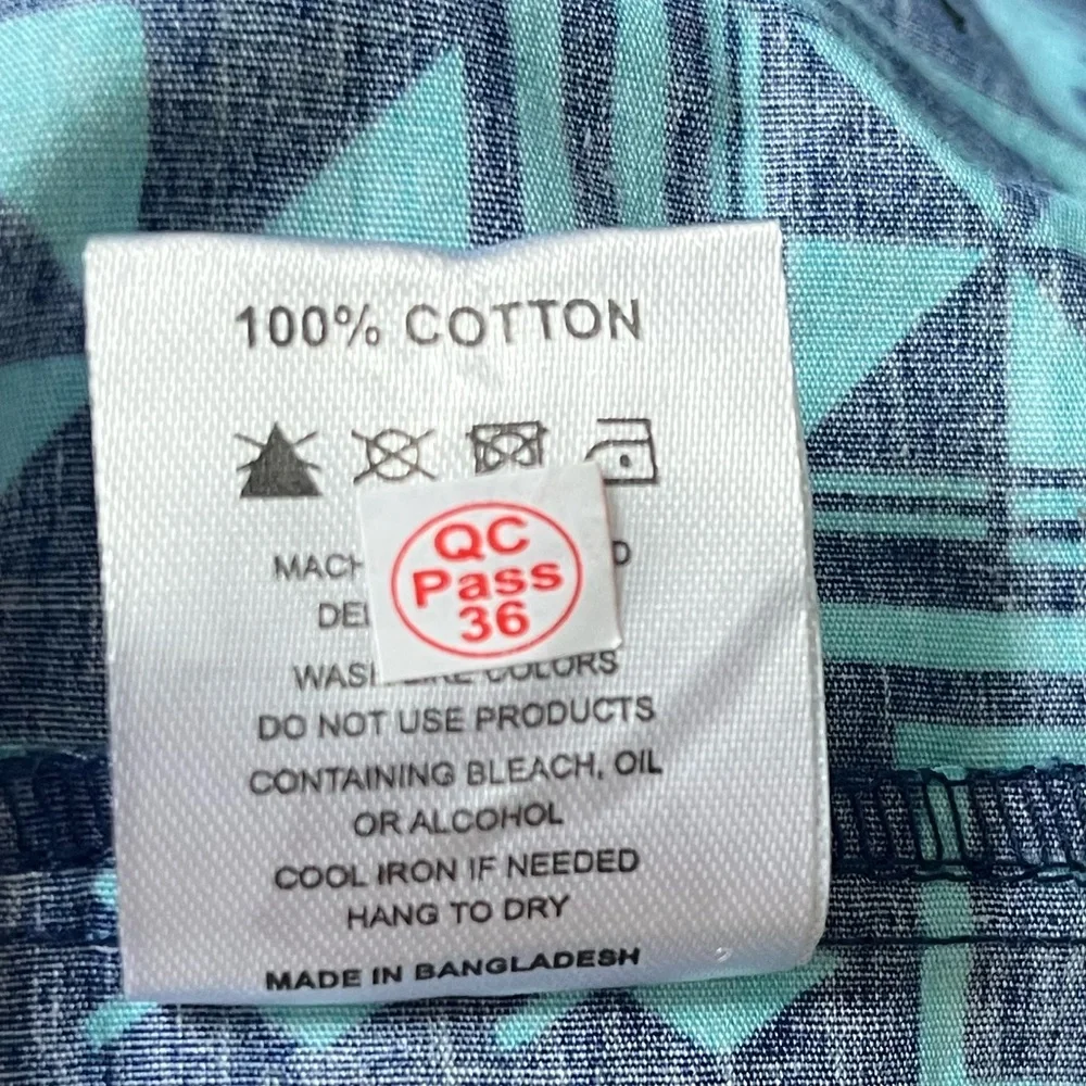 Tanoa Hawaii Tropical Geometric Short Sleeve Button Down Shirt Mens XL Blue - Picture 7 of 9